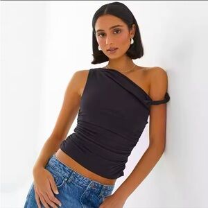 Black One-Shoulder Women's Top